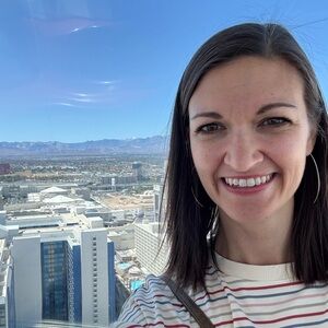 Meet your Posher, Stephanie
